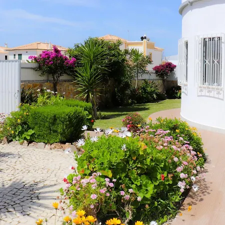 Francisco Villa Gale (Albufeira)